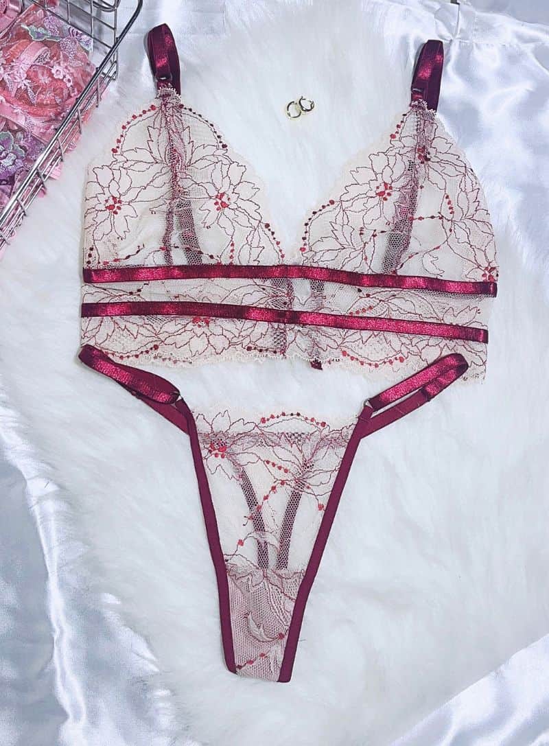 SET KISSES FRIGG LINGERIE ROPA INTERIOR TANGA