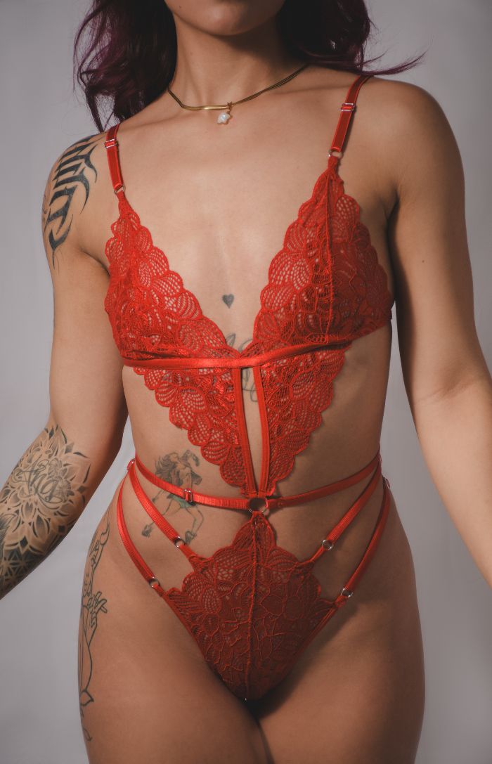 SÓL frigg frigg lenceria freyja1