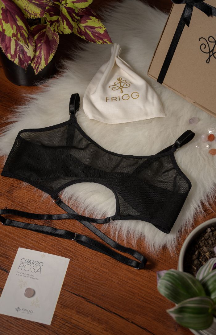 skadi lenceria frigg frigglingerie victoria secret lenceria5